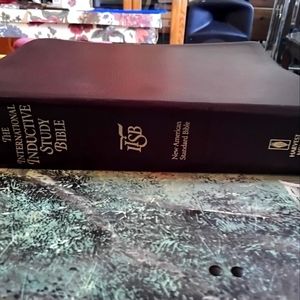 NASB International Inductive Study Bible